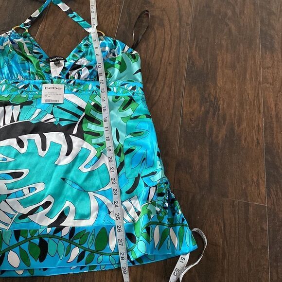Bebe Jungle Print Neck Tie Halter Top size L NWT 95% silk 5% Spandex - Picture 7 of 11